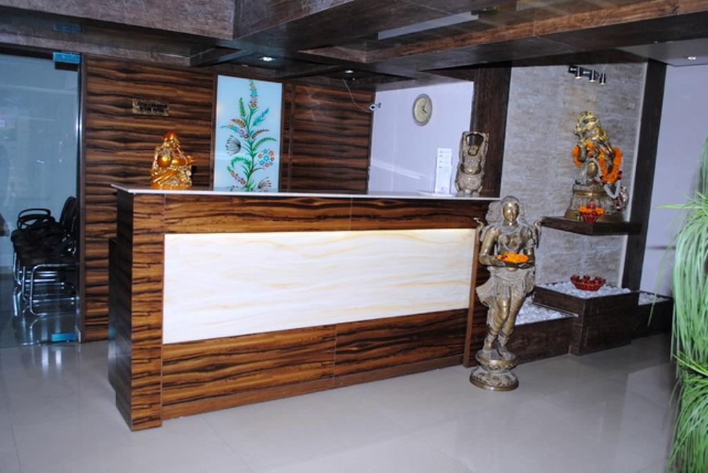 Hotel Eden Ahmedabad Luaran gambar