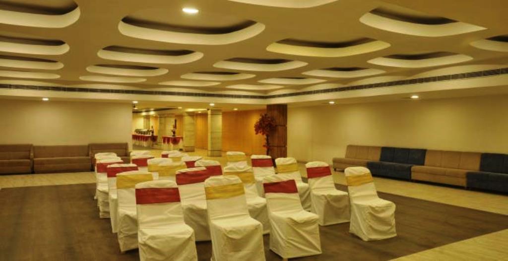 Hotel Eden Ahmedabad Luaran gambar