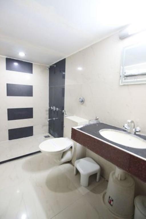 Hotel Eden Ahmedabad Bilik gambar