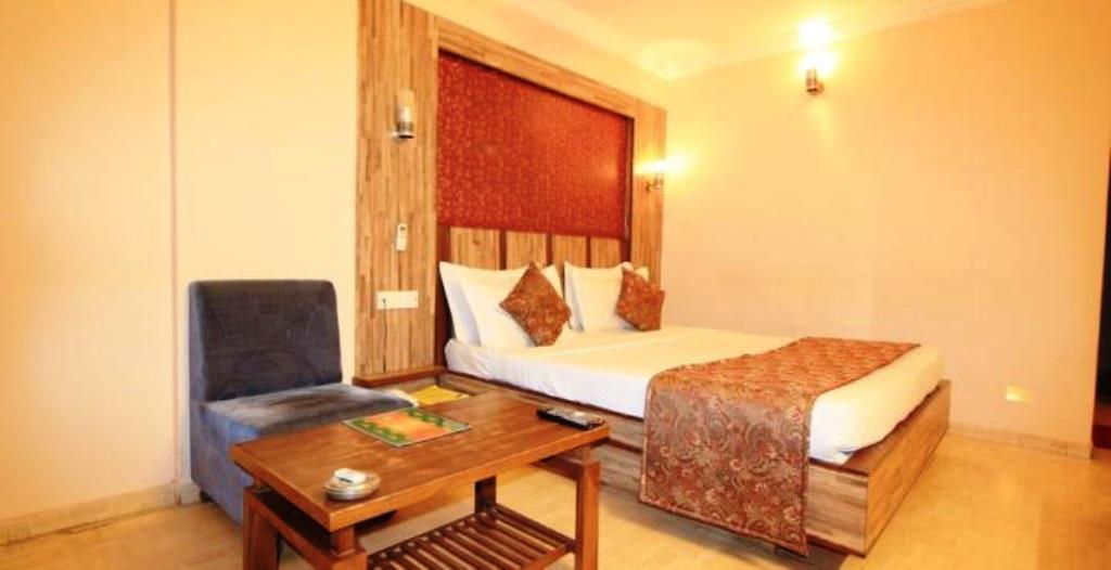 Hotel Eden Ahmedabad Bilik gambar