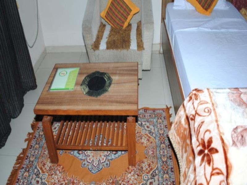 Hotel Eden Ahmedabad Luaran gambar